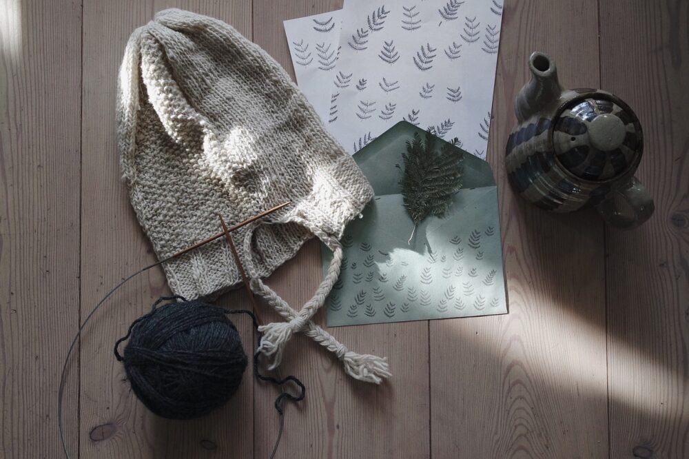 jak zrobić czapkę dla dziewczynki na drutach